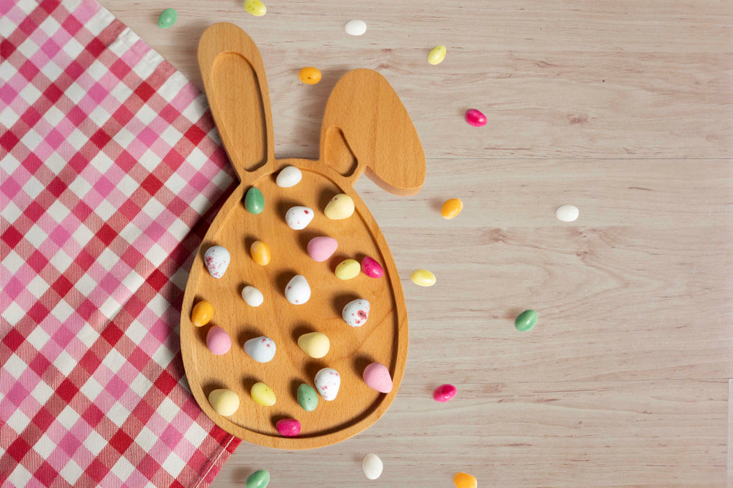 Beech Easter Bunny Board 30x17 cm