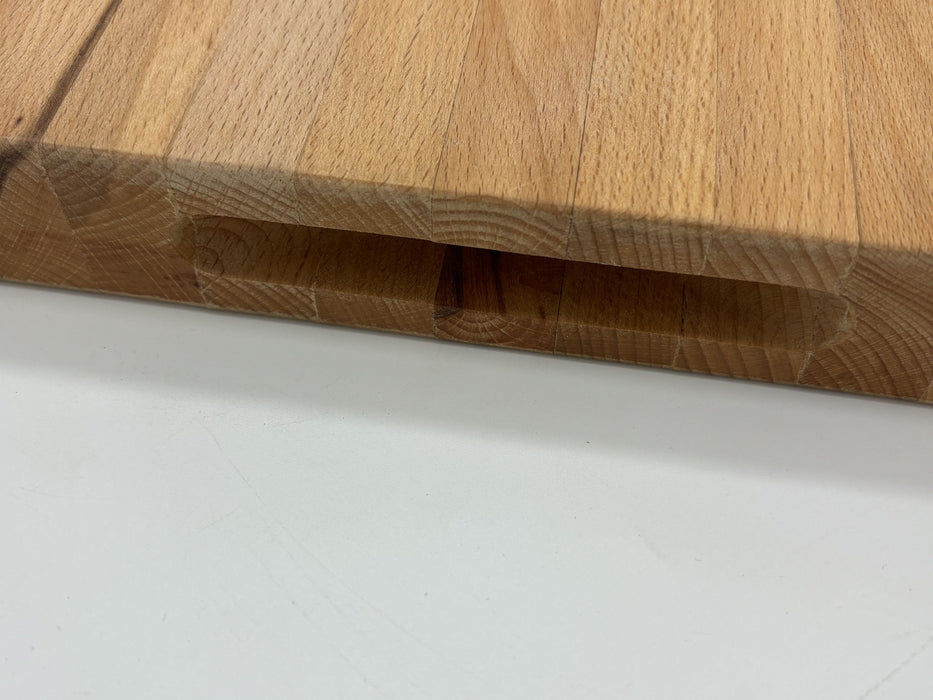 Cutting board round edges beech 38x28 cm